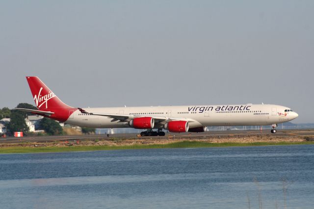 Airbus A340-600 (G-VRED)