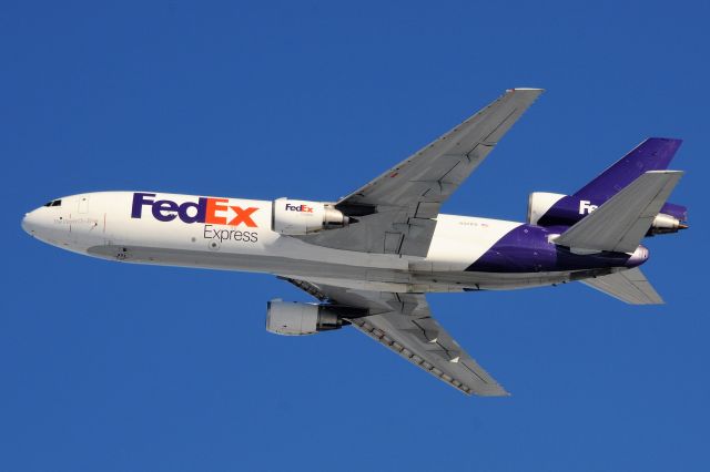 McDonnell Douglas DC-10 (N321FE)