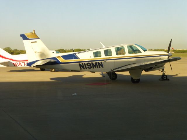 Beechcraft Bonanza (36) (N19MN)