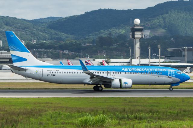 Boeing 737-800 (LV-FQZ) - Aerolineas Argentinas - Boeing 737-8BKbr /Registration: LV-FQZbr /br /Buenos Aires (AEP) / São Paulo (GRU)br /br /Foto tirada em: 10/12/2016br /Fotografia: Marcelo Luiz 