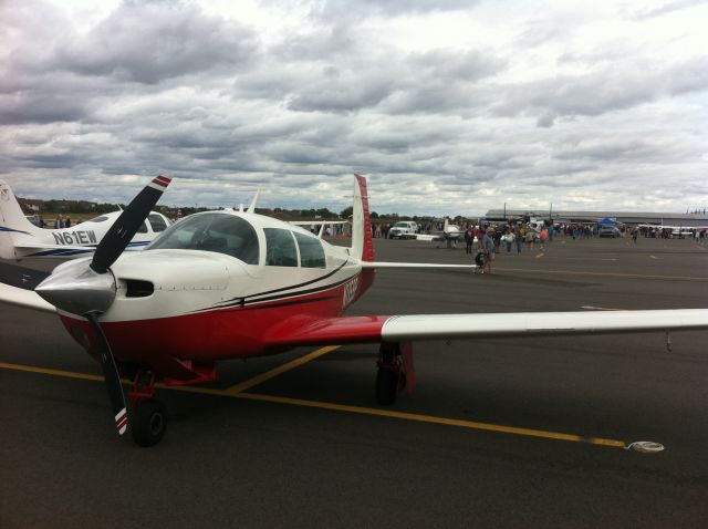 Mooney M-20 (N1159P)