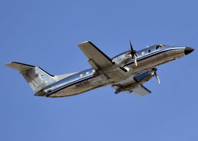 Embraer EMB-120 Brasilia (N257AS)