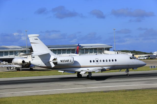 Dassault Falcon 2000 (N234FJ)
