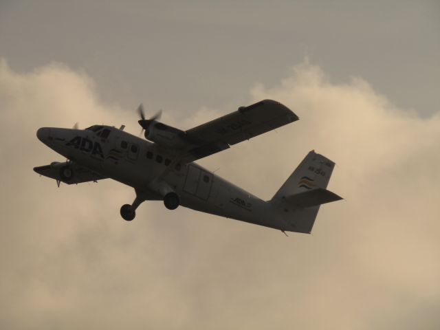 De Havilland Canada Twin Otter (N2548)