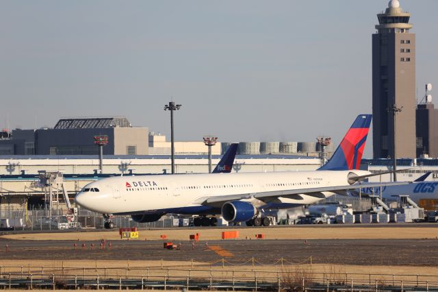 Airbus A330-300 (N816NW)