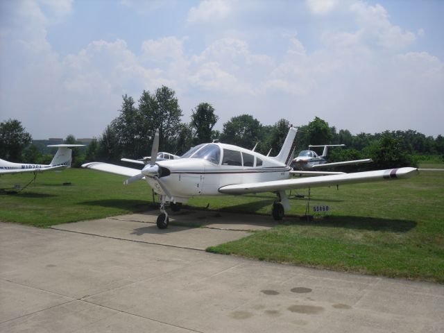 Piper Cherokee Arrow (N55460)