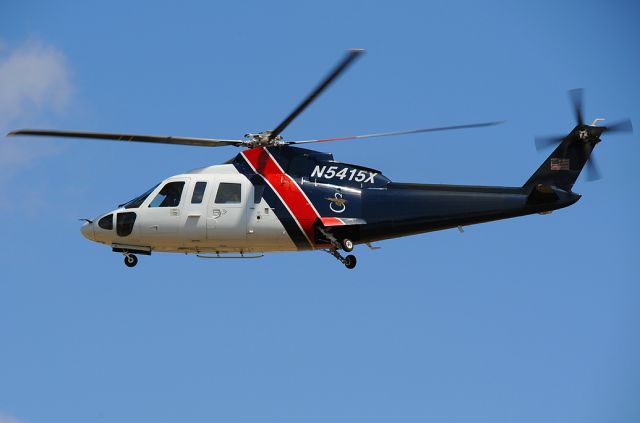 Sikorsky S-76 (N5415X)