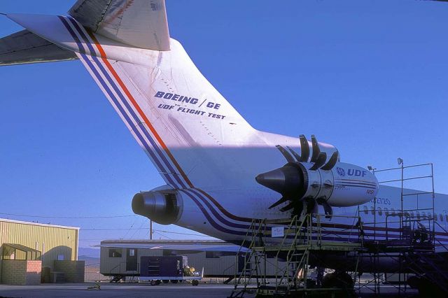 Boeing 727-100 (N32720) - 727-63 General Electric Unducted Fan (UDF) Testbed, N32720 at the Mojave Airport on November 9, 1986. In 1986, General Electric modified a 727-63 to test an unducted fan (UDF) engine in place of the starboard turbofan engine. The engine powered two counter-rotating fans with eight blades each. They were expected to achieve significant improvements in fuel efficiency and were planned to power a proposed 150-seat airliner dubbed the 7J7. The modified UDF Testbed made its first flight at the Mojave Airport in August 1986.