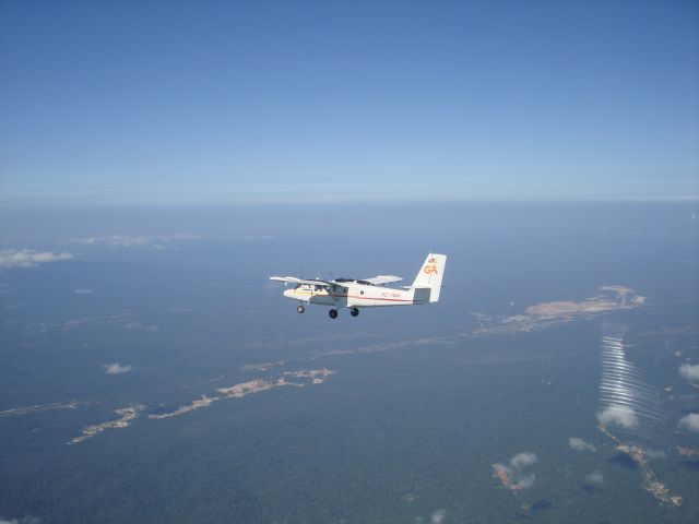 De Havilland Canada Twin Otter (PZ-TBW)