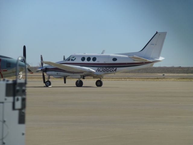 Beechcraft King Air 90 (N386GA)