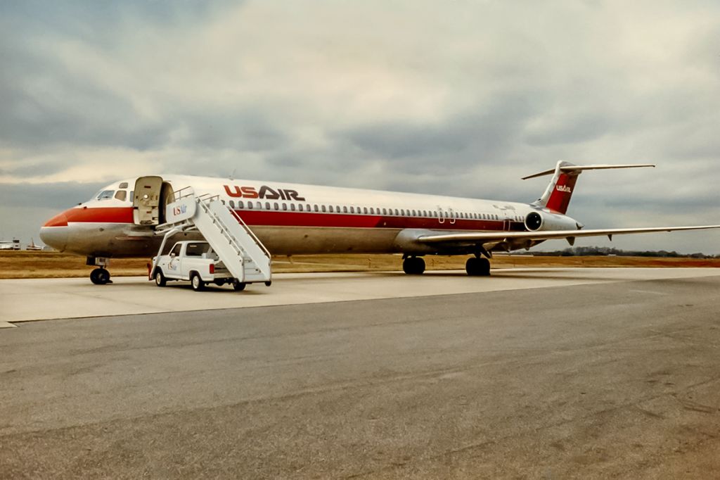 McDonnell Douglas MD-81 (N811US)