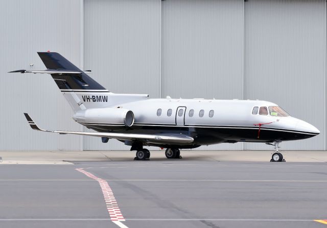 Hawker 800 (VH-BMW)