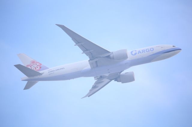 BOEING 777-200LR (B-18771)