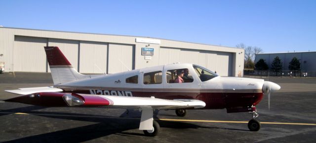 Piper Cherokee (N289ND)