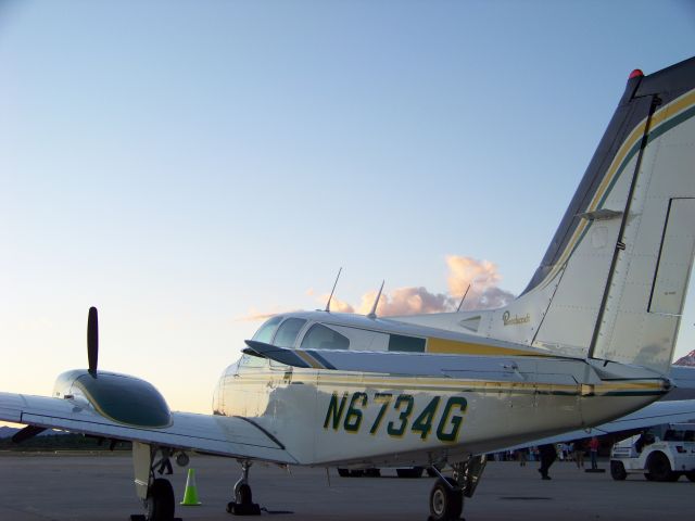 Beechcraft 55 Baron (N6734G)