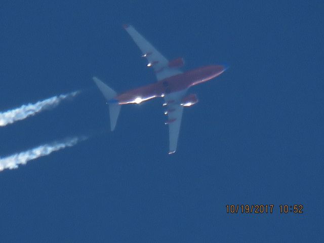 Boeing 737-700 (N786SW)