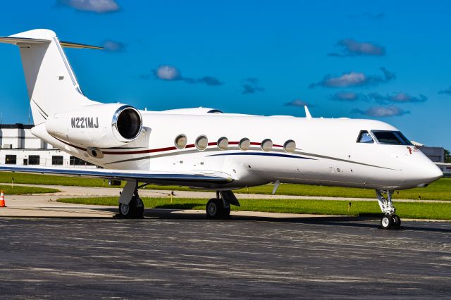 Gulfstream Aerospace Gulfstream IV (N221MJ) - Year: 2005br /Make: Gulfstream br /Model: G350br /Opby: Private Owner br /br /** First Photo of N221MJ on FlightAware **