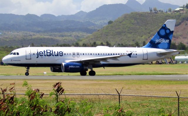 Airbus A320 (N625JB)