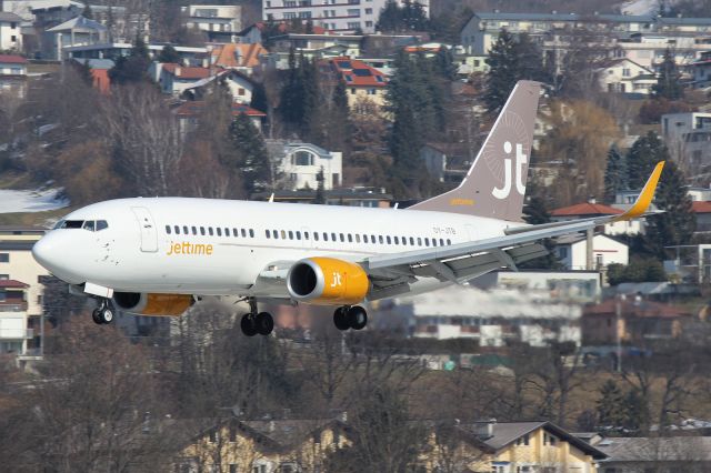 BOEING 737-300 (OY-JTB)