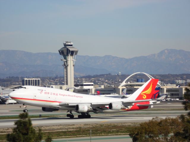 Boeing 747-400 (B-2432)