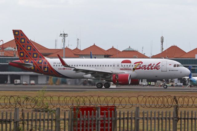 Airbus A320 (PK-LUP)