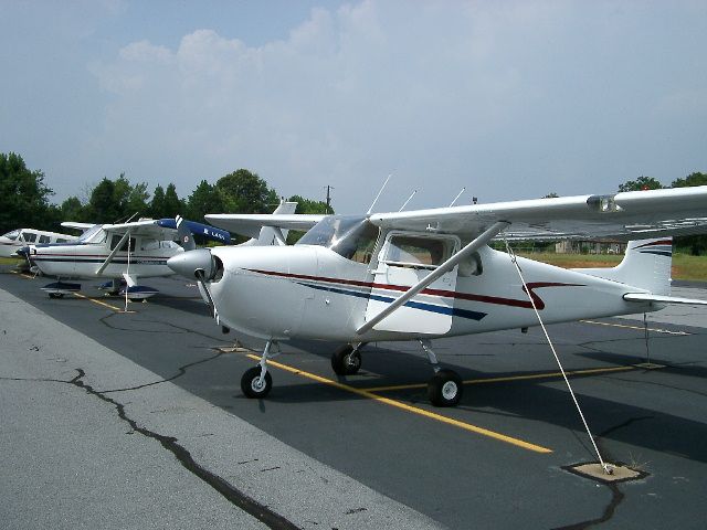 Cessna 175 Skylark (N141JA) - Hangared at Copperhill airport, TN