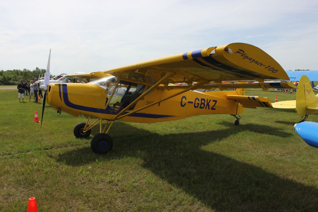 C-GBKZ — - C-GBKZ Pegazair 100 RVA Aéroport de Sherbrooke QC. CYSC 16-06-2018.