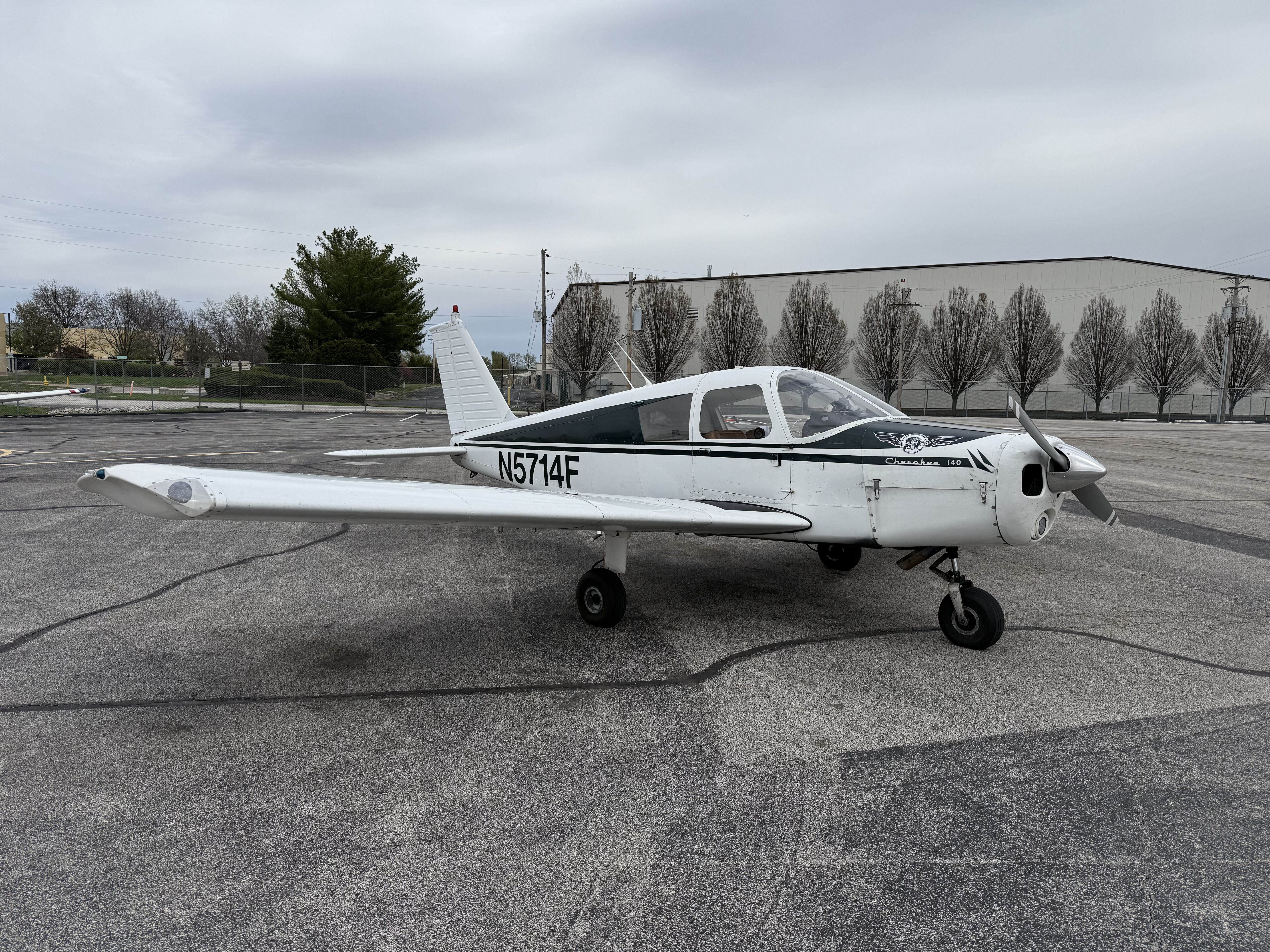 Piper Cherokee (N5714F)
