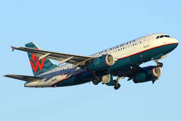 Airbus A319 (N838AW) - US Airways Airbus A319-132 N838AW was delivered to America West on November 17, 2005.