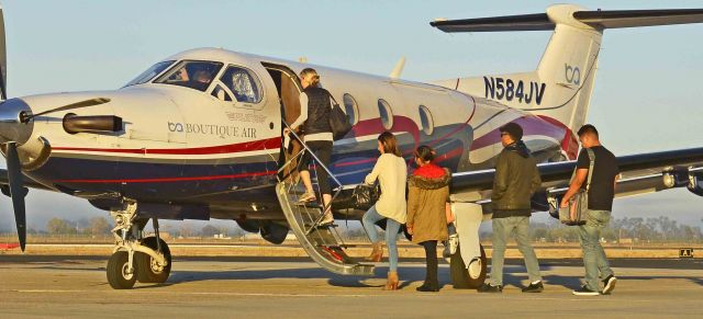 Pilatus PC-12 (N584JV)