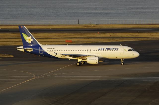 Airbus A320 (RDPL-34188) - Taxi at Haneda Intl Airport on 2012/03/14