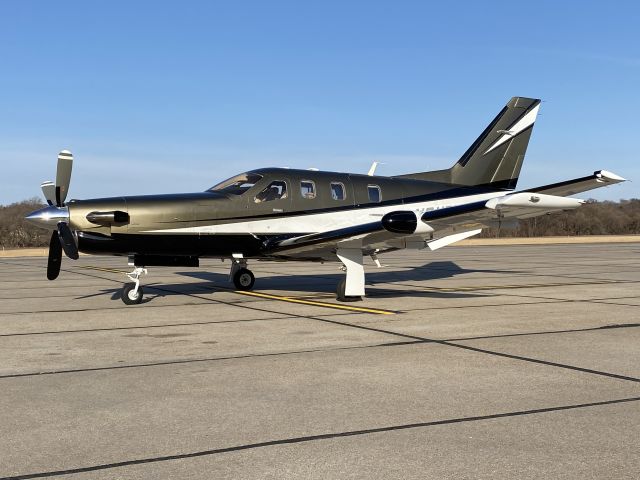 Socata TBM-700 (N811SW)