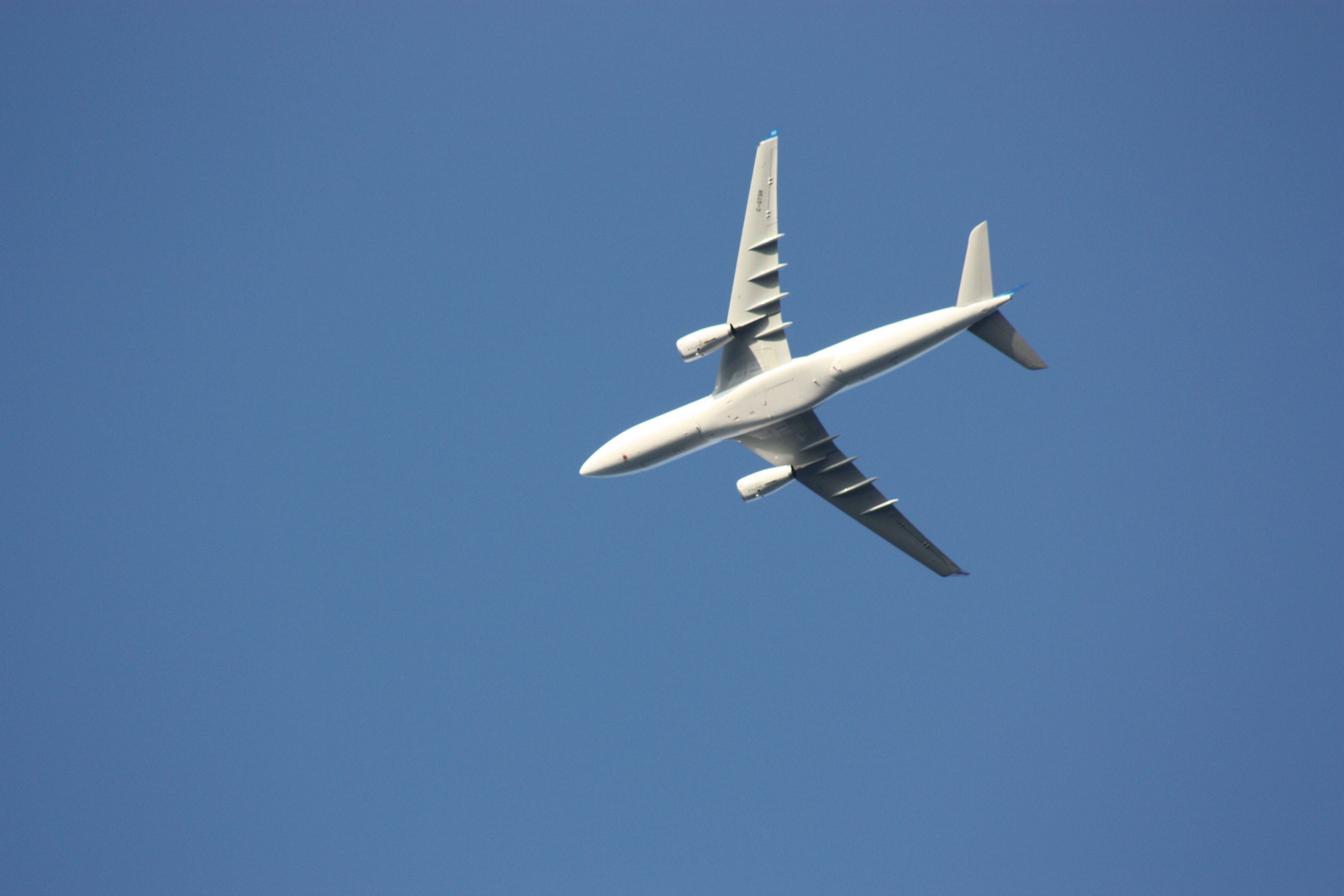 Airbus A330-300 (TSC697)