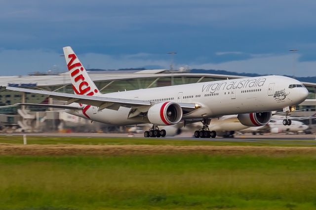 BOEING 777-300 (VH-VPD)