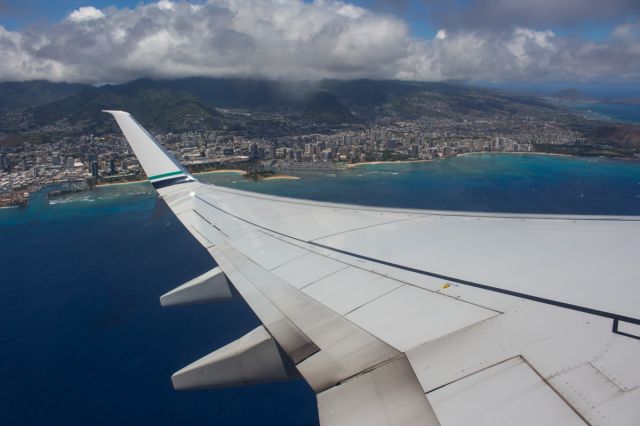 Boeing 737-900 (N457AS)