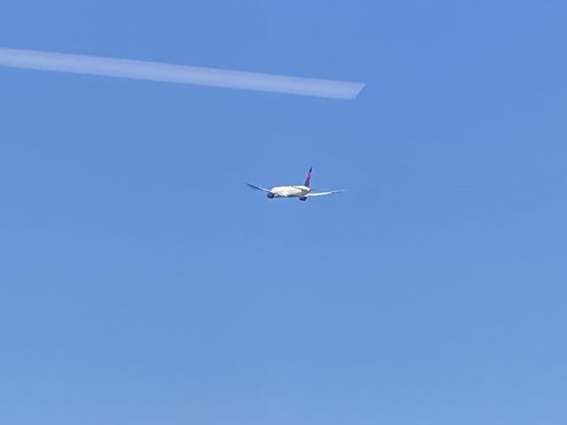 BOEING 767-400 (N840MH) - This Delta Boeing 767-400ER was headed off for New York JFK repositioning from Atlanta Hartsfield-Jackson Int’l this B764 is a 23 year old bird one of Delta’s oldest! What a GORGEOUS BIRD!