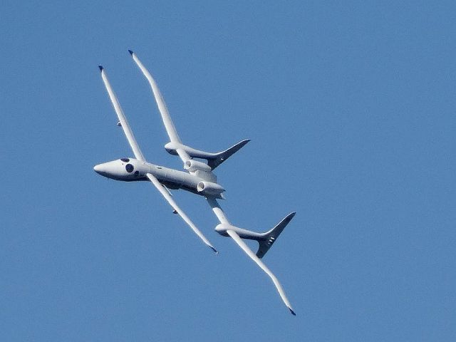 Scaled Composites Proteus (N281PR)