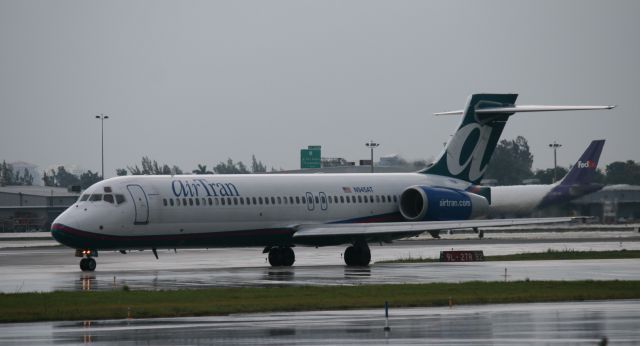 Boeing 717-200 (N945AT)