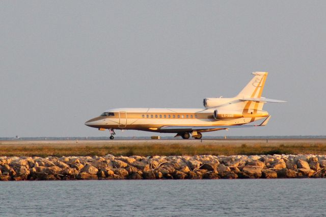 Dassault Falcon 7X (LX-AMB)