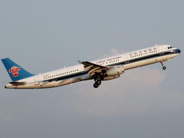 Airbus A321 (B-6343)