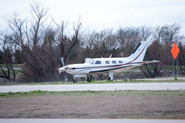 Piper Malibu Mirage (N388TW) - Piper Meridian Take-Off