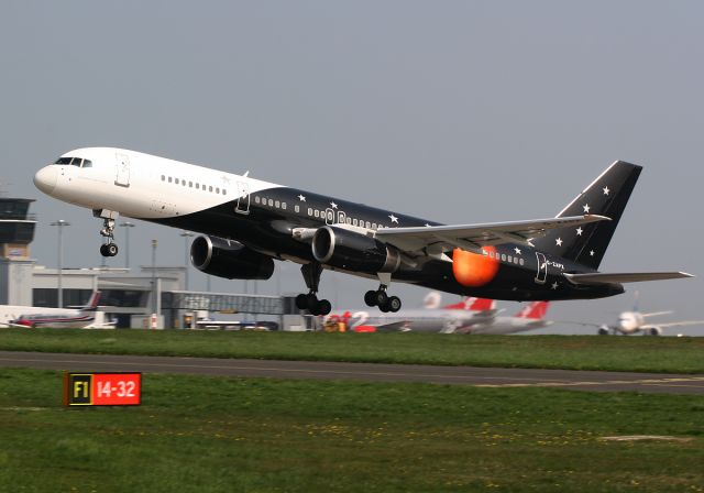 Boeing 757-200 (G-ZAPX) - Unknown airliner