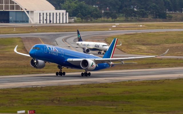 Airbus A350-900 (EI-IFC)