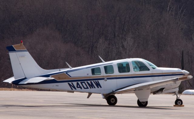 Beechcraft Bonanza (36) (N40MW) - A nice Bonanza.