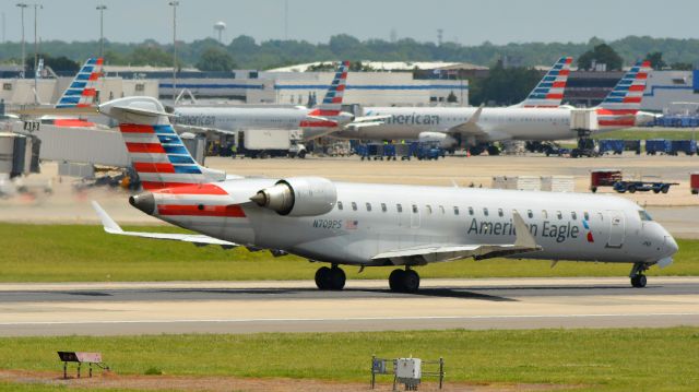 Canadair Regional Jet CRJ-700 (N709PS) - 5/5/21