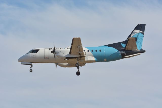 Saab 340 (C-FDML) - Clear to land 06L in CYHU. 08-04-2025