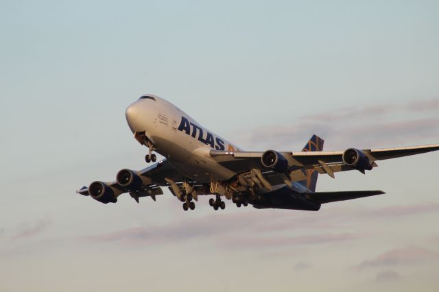 Boeing 747-400 (N476MC) - N476MC- operating for UPS for the Holiday Season Rush. 