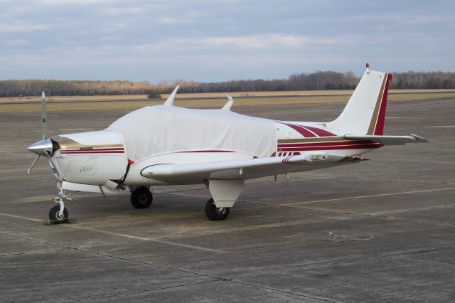 Beechcraft Bonanza (36) (N711HR) - 31 Dec 2009