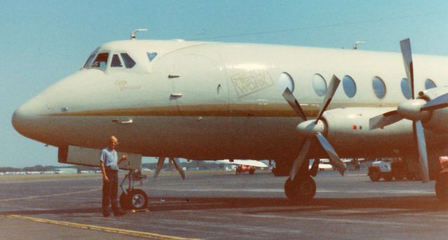 N906RB — - Vickers Viscount used by band "Men at Work" at HYA 1983. 