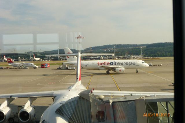 Airbus A320 (EI-LIS) - Delivered to Armavia in 2008 br /Delivered to Belle Air Europe in 2011 br /Delivered to Vueling in 2014